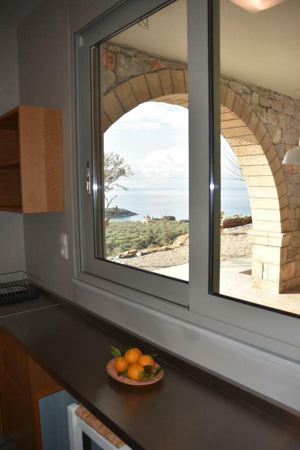 Athina'S Stone House In Kardamyli 빌라 외부 사진