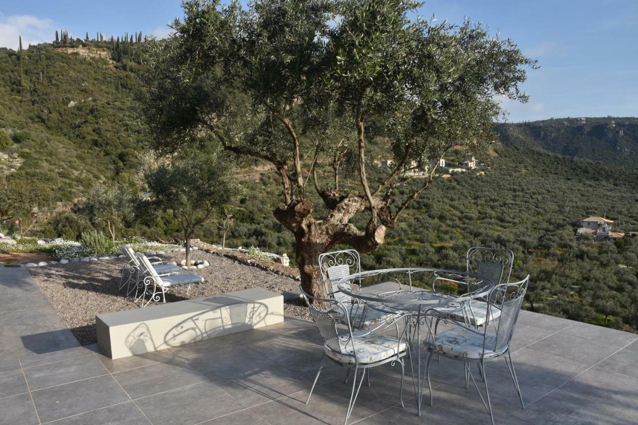 Athina'S Stone House In Kardamyli 빌라 외부 사진